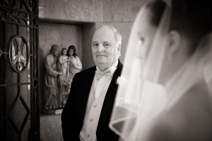 Jessica Hendrix Photography brides father looking at her before walking down the aisle