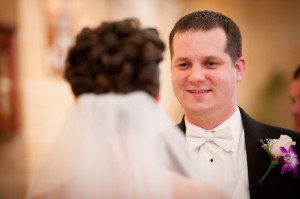 Jessica Hendrix Photography groom looking at this bride on the altar