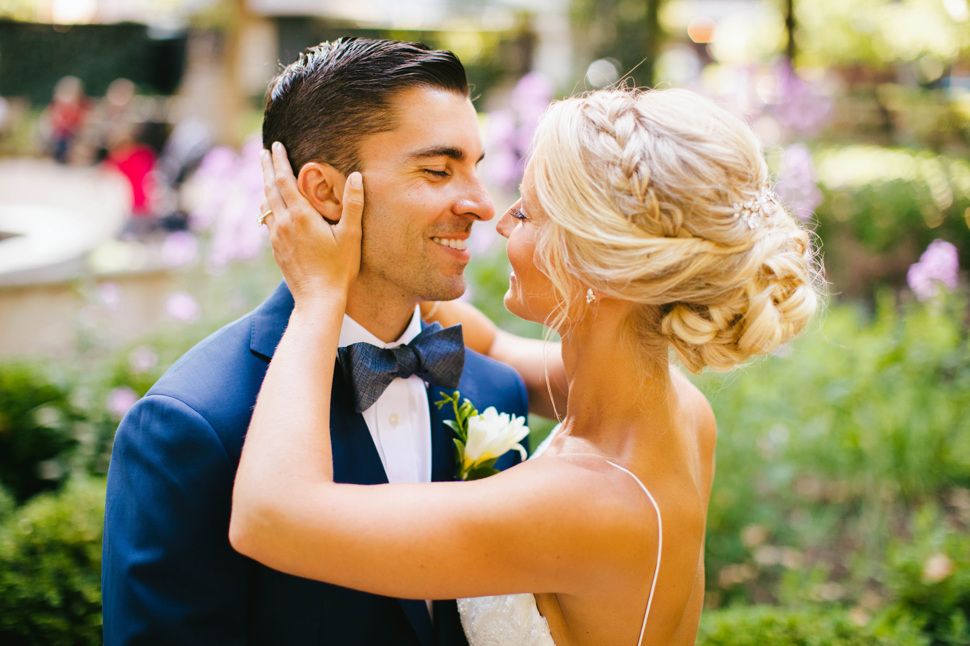 Elegant Green White and Gold Kimmel Center Philadelphia Wedding